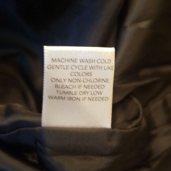 Cj Banks Plaid Quilted Vests NWOT Mens Sz. 3X Blues Black Red Gold - Picture 9 of 9